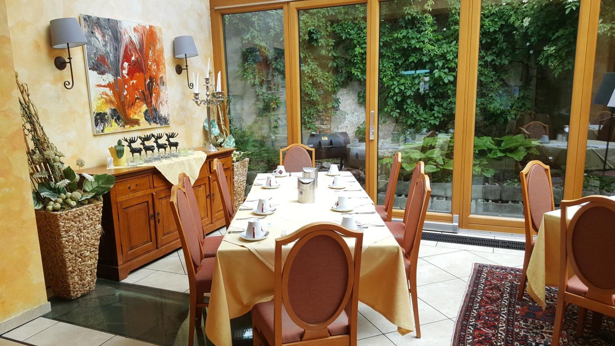 Landhotel Jagdhof Guntramsdorf Buitenkant foto