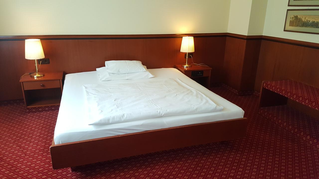Landhotel Jagdhof Guntramsdorf Buitenkant foto
